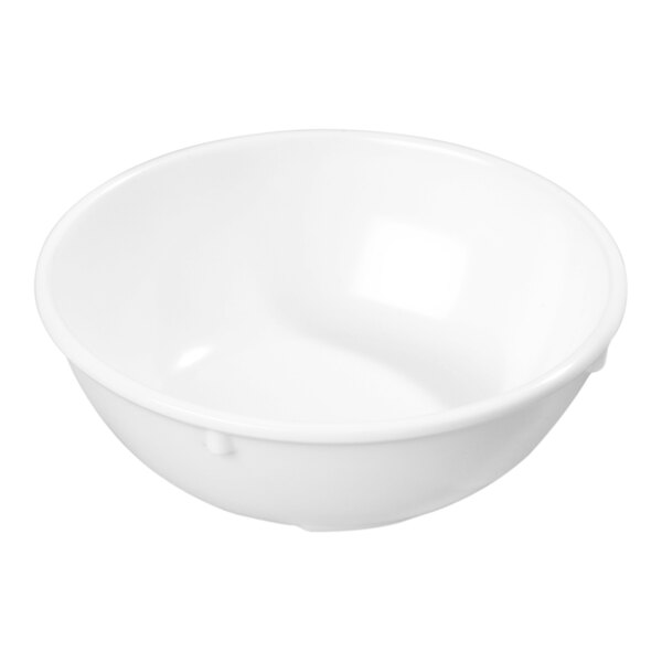 A plain white 14 oz. nappie bowl.