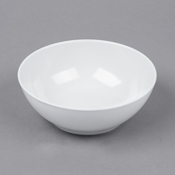 A white GET Siciliano bowl.