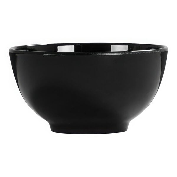 A black Cal-Mil melamine bowl.