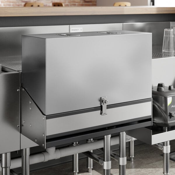 A stainless steel cover for a Regency double tier speed rail.