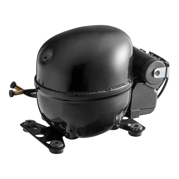 A MainStreet Equipment black air compressor with a metal handle.