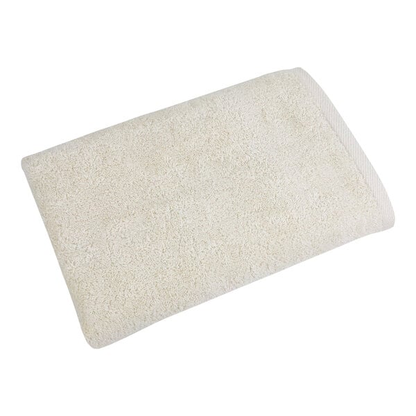 A 1888 Mills natural ring-spun cotton bath sheet in white.