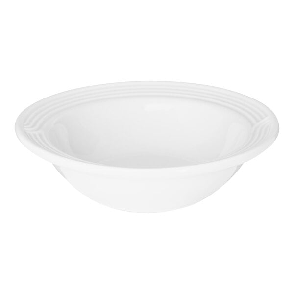 A white bowl with a ring rim.