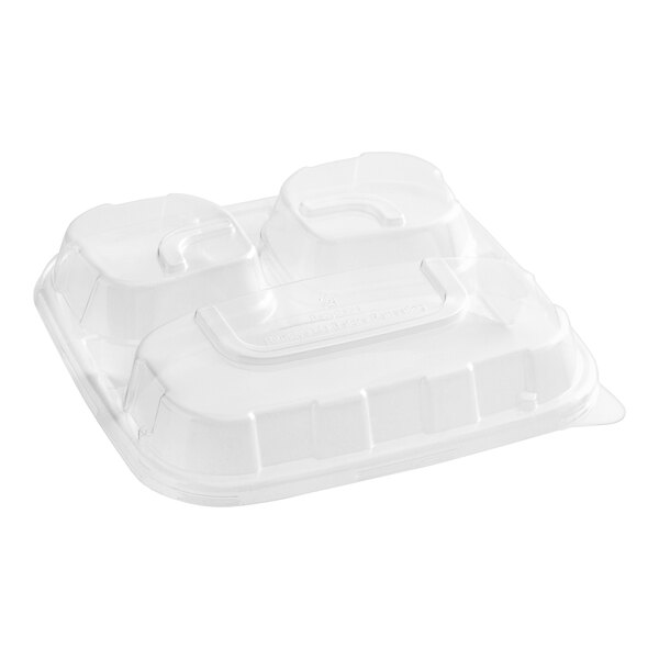 A white plastic dome lid on a Stalk Market 3-compartment container.