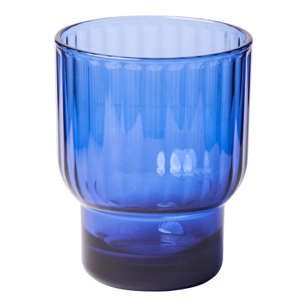 A Sophistiplate cobalt blue plastic tumbler.