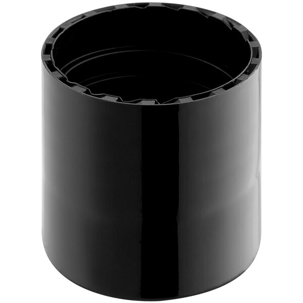A 28/410 black plastic disc top lid.