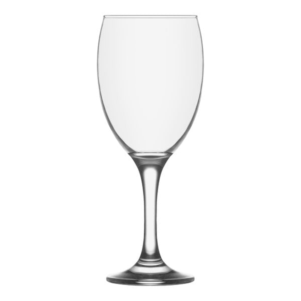 A close-up of a clear RAK Youngstown Firnley Metro wine glass with a stem.