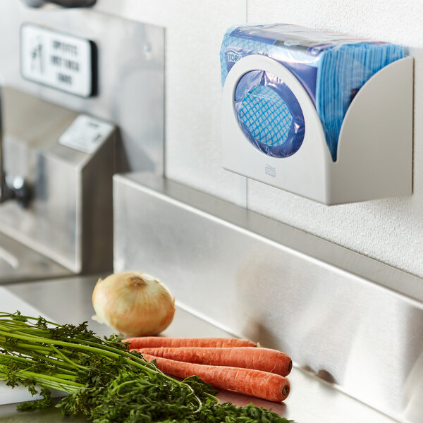 Tork 12" x 15" Blue Z-Fold Food Service Wiper W8 - 320/Case