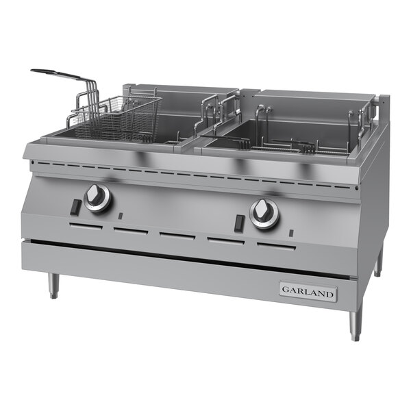 Garland ED-30FT Designer Series 34 lb. Dual Tank Electric Countertop Deep Fryer - 240V, 3 Phase, 10.6 kW