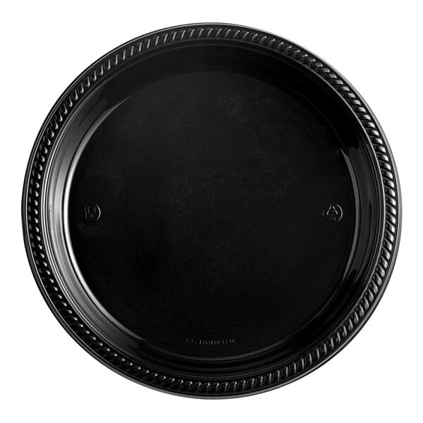 A black plastic Choice plate with a braided edge.