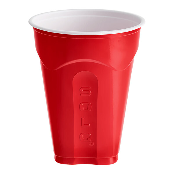 A red Solo Squared plastic cup with a white rim.