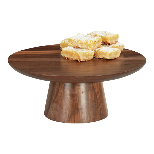 A cake on a Cal-Mil walnut cake stand.