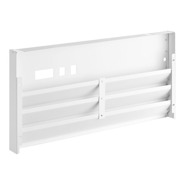 A white front grille for an Avantco GDC-9F-HC.