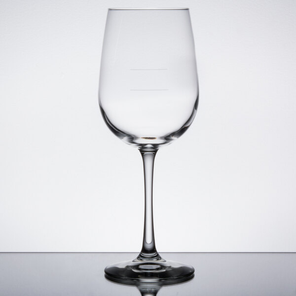 A close-up of a Libbey Vina tall wine glass.