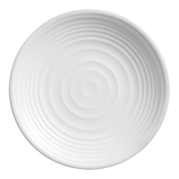 An American Metalcraft Marra Cloud White melamine plate with a spiral design in the middle.