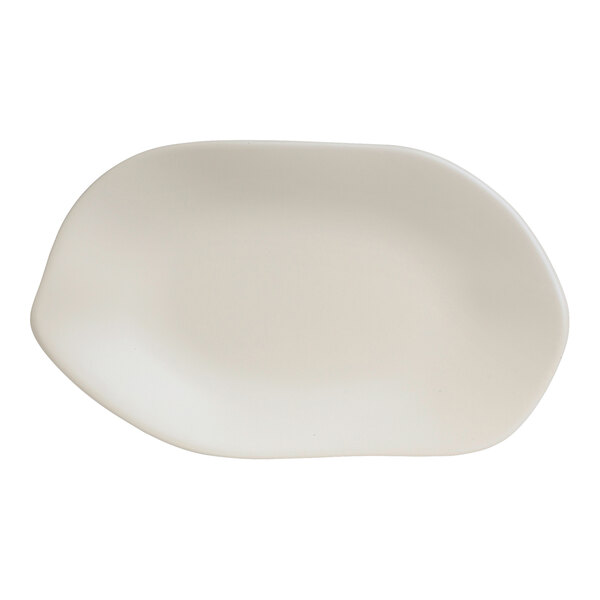 A white oval shaped Delfin Marisol melamine platter.