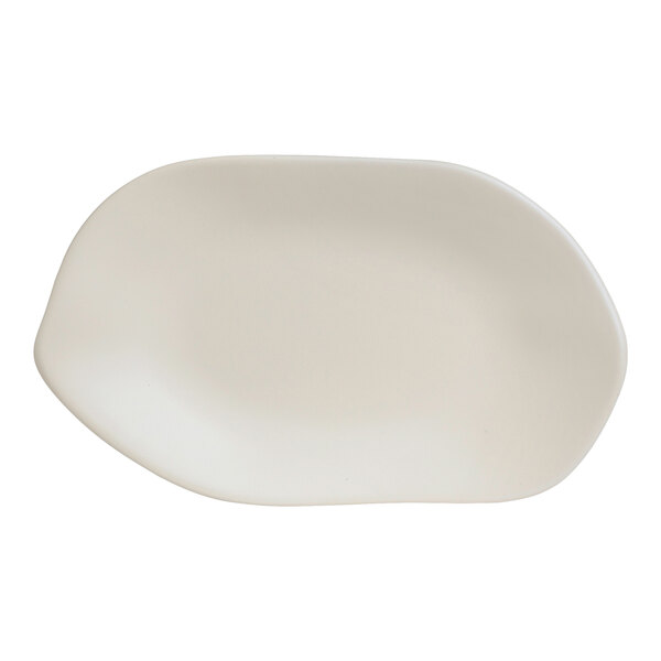 A white oval shaped Delfin Marisol melamine platter.