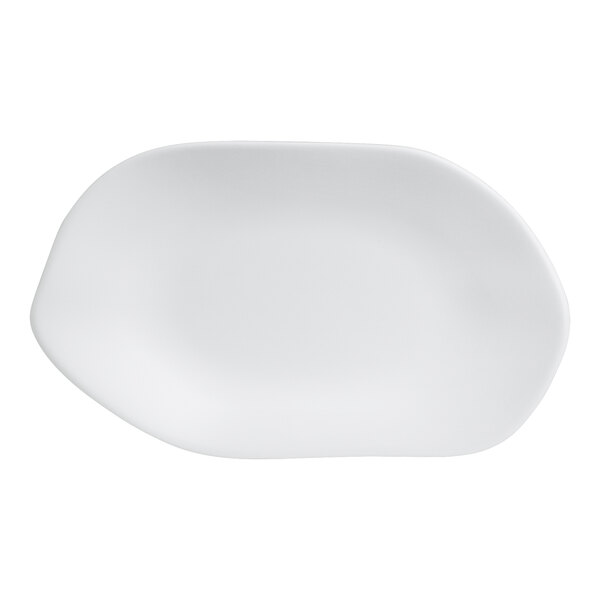 A white oval shaped Delfin Marisol melamine platter.