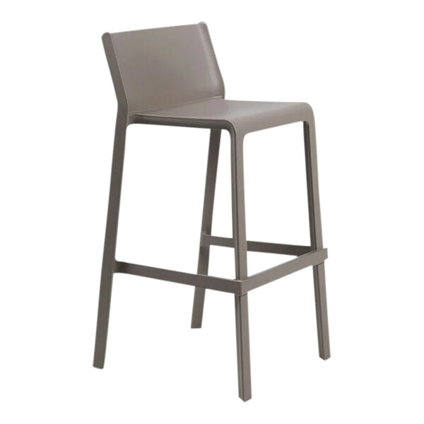 A Nardi Trill tortora resin bar stool with a grey seat.