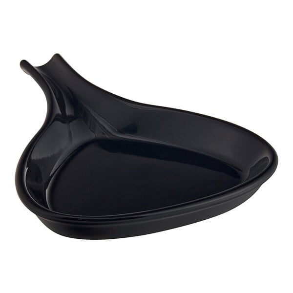 An Acopa black stoneware fry pan server with a handle.
