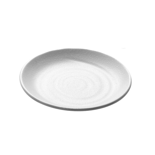 A close-up of a white Elite Global Solutions Zen round plate with a spiral pattern.