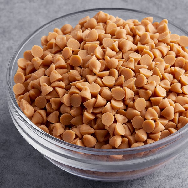 A bowl of Butterscotch 4M baking chips.