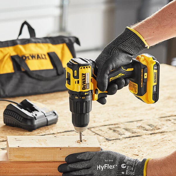 Rechargeable batteries for dewalt drills sale