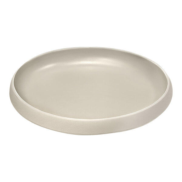 A Dalebrook Trafalgar parchment round melamine plate with a circular rim.