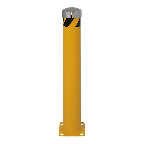 A yellow cylinder with chain slots and a black stripe.