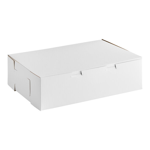 A white Southern Champion bakery box with a lid.