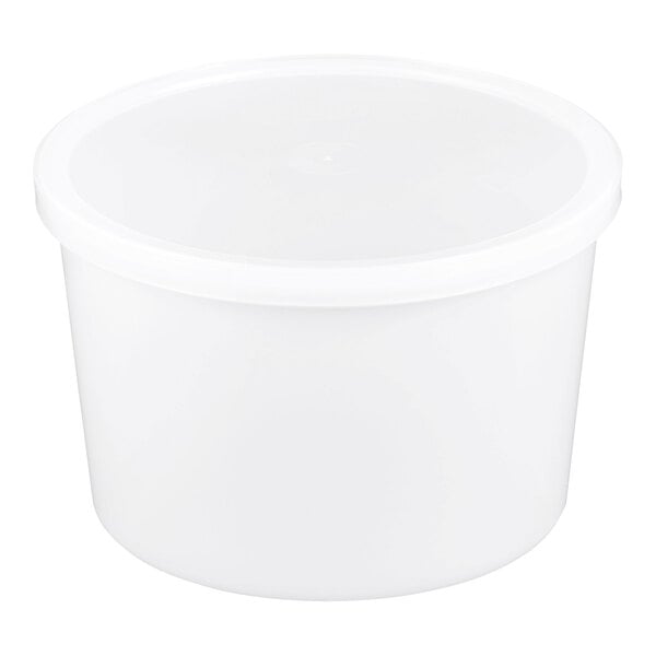 Choice Heavy-Duty 64 oz. Microwavable Translucent Heavy Weight Plastic Deli Container - 10/Pack