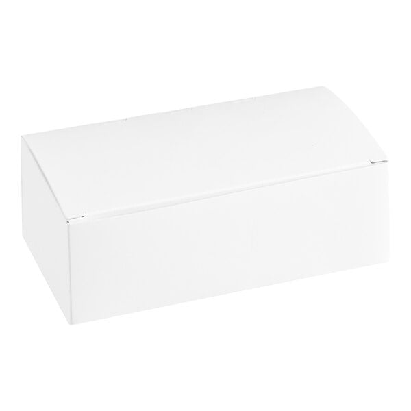 A white Southern Champion bakery box with a lid on a white background.