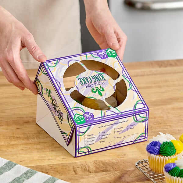 Southern Champion 6" x 6" x 2 1/2" Auto-Popup Window Pie / Bakery Box with Mardi Gras King Cake Design - 150/Case