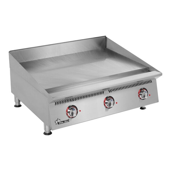 A stainless steel Star Ultra-Max liquid propane griddle with thermostatic controls.