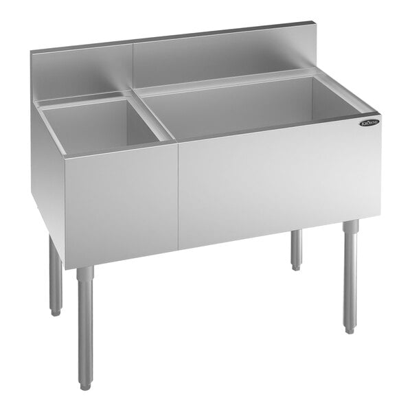 A Krowne Royal Series underbar ice bin with post-mix cold plate, bottle storage, and right-side bin.