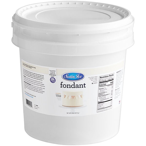 A white bucket of Satin Ice ivory vanilla rolled fondant with a label.