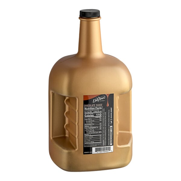 A DaVinci Gourmet Chocolate flavoring sauce bottle with a black label.