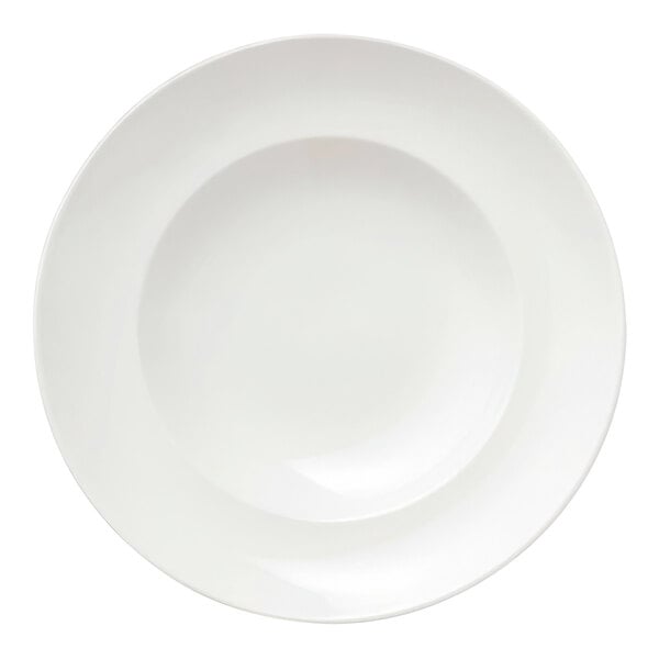 A Libbey round white porcelain pasta bowl with a white rim.