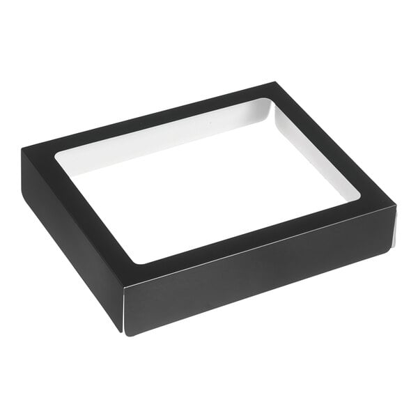 A black Solia paperboard tray lid with a white window.