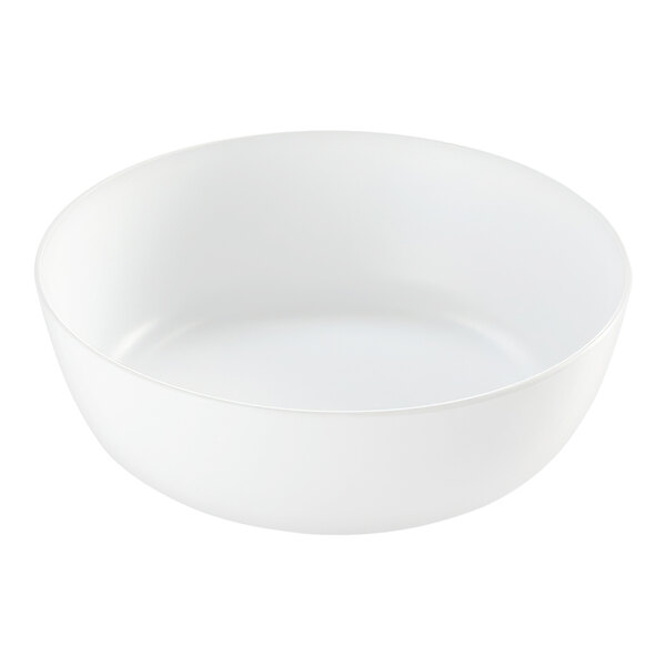 An American Metalcraft white melamine serving bowl.