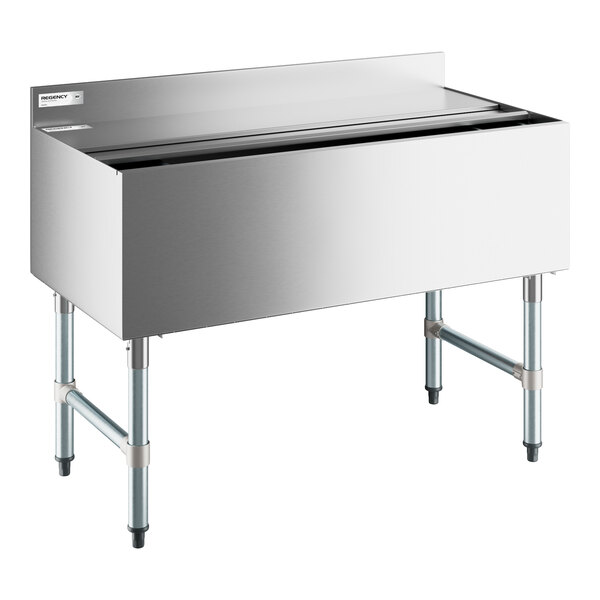 Regency 21" x 42" Underbar Ice Bin with 10 Circuit Post-Mix Cold Plate, Bottle Holders, and Sliding Lid - 93 lb.