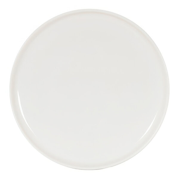 A white Cal-Mil round coupe melamine plate.