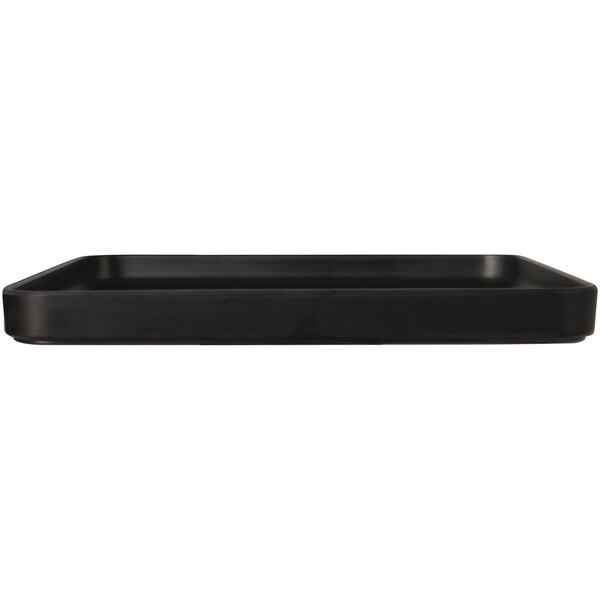 A black rectangular Cal-Mil Hudson melamine plate with raised rims.