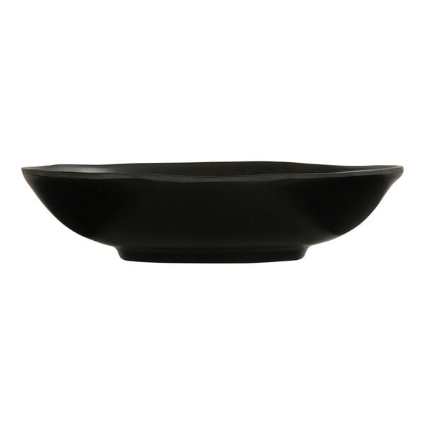 A black bowl with a white background.
