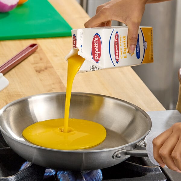 Abbotsford Farms Cage-Free Liquid Egg Yolks 2 lb. - 15/Case