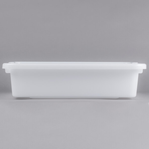 Rubbermaid FG334992WHT 20" x 15" x 5" White HighDensity Polyethylene Bus Tub / Food Storage Box