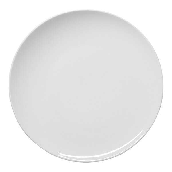 A round, warm white porcelain coupe flat plate with a slanted edge.