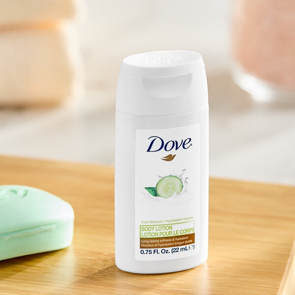 Dove Cool Moisture 0.75 oz. Cucumber Hotel and Motel Lotion - 192/Case