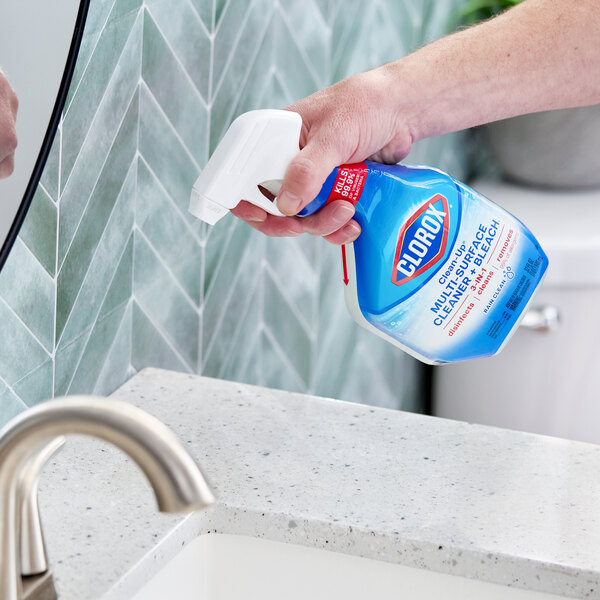 thumbnail image 2 of Clorox Clean-Up All-Purpose Cleaner With Bleach – 32 Oz Spray, Original Scent 2 of 4