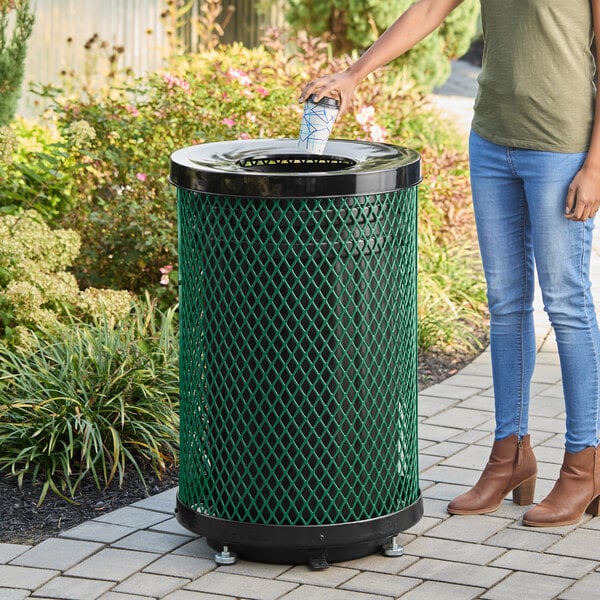 Lancaster Table & Seating 36 Gallon Heavy-Duty Round Green Expanded Steel Outdoor Trash Can with Flat Lid